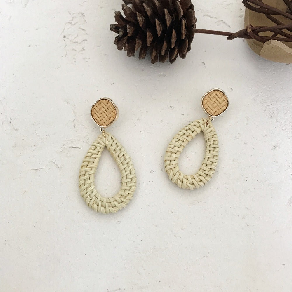 Retro Exaggerated Geometric Rattan Woven Earrings