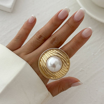 INS Irregular Winding Pearl Ring