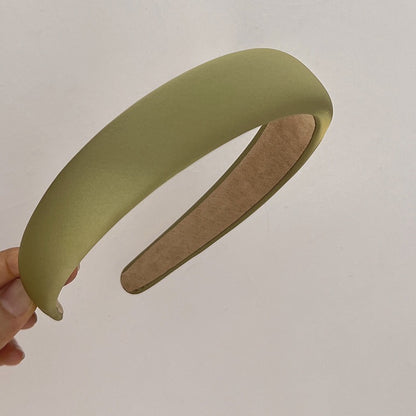 Simple wideheadband