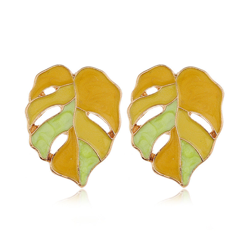 INS Exaggerated Hollow Leaf Earrings – Wild Retro ZA Alloy Statement Jewelry for Women