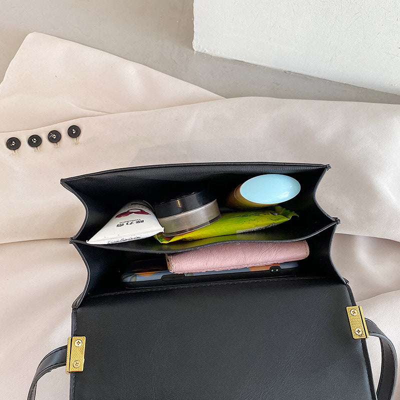 Simple crossbody Bag