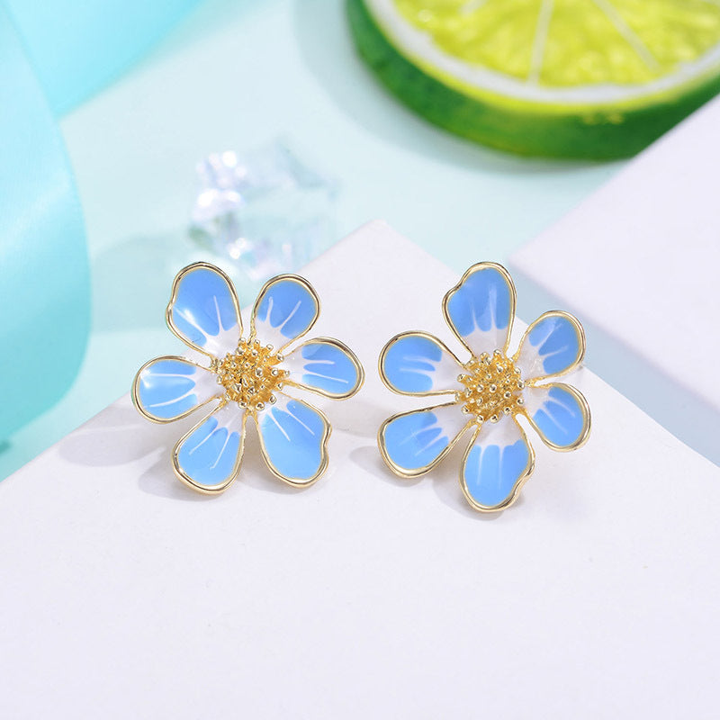 Small Fresh Flower Earrings