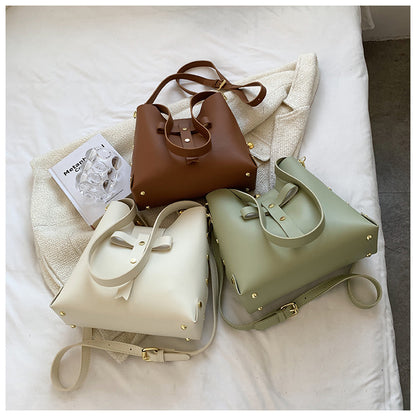 Large Capacity Bucket Shoulder Bag