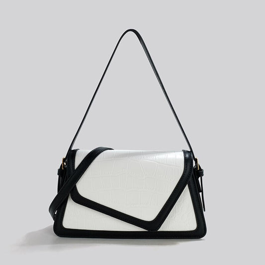 Horizontal shoulder bag