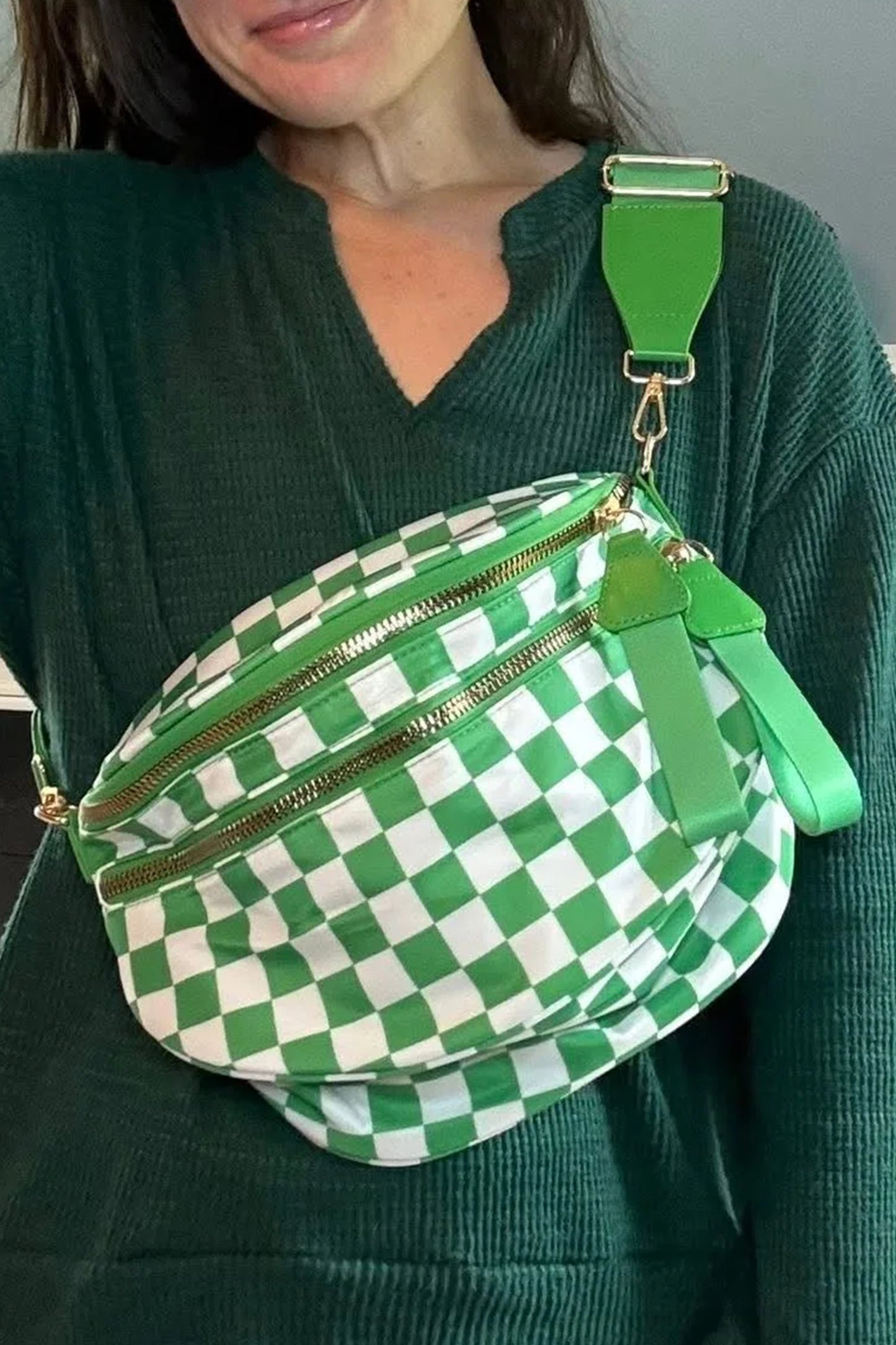 Color black Checkered Print Wide Strap Large Crossbody Bag