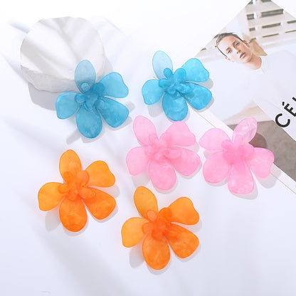 Earrings made of acrylic material, floral earrings