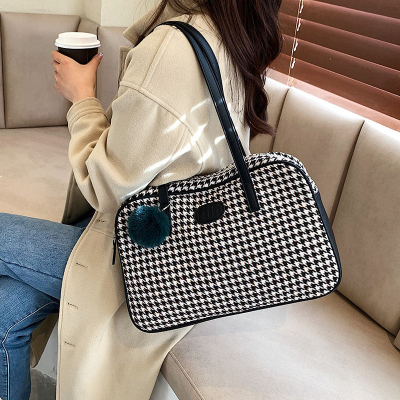 Commuter Houndstooth  Bag