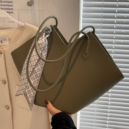 Large capacity niche fashion shoulder bag tote bag