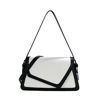 Horizontal shoulder bag