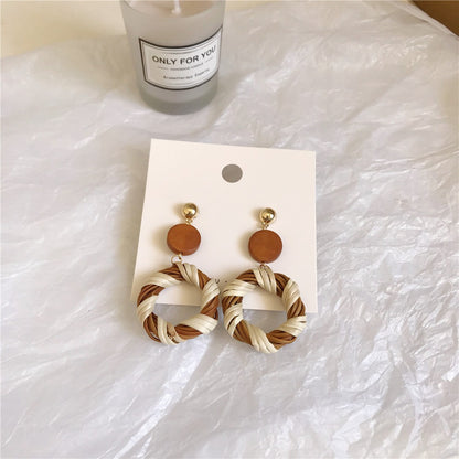 Retro Exaggerated Geometric Rattan Woven Earrings