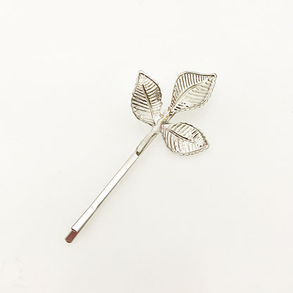 Women leaves hairpin
