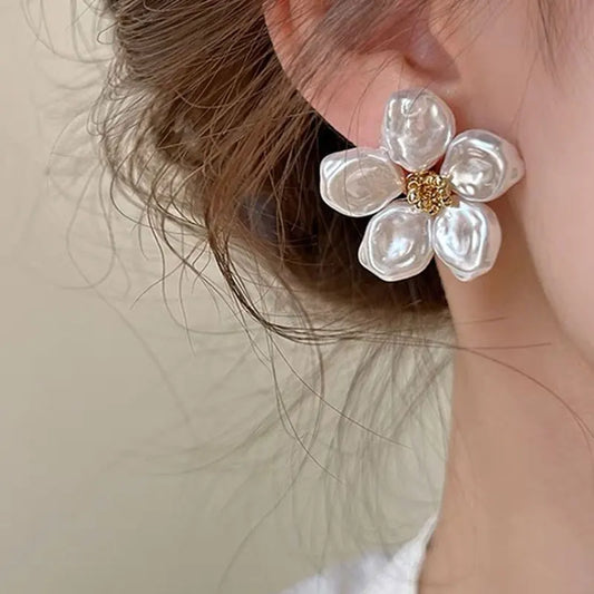 White Pearl Flower Earrings
