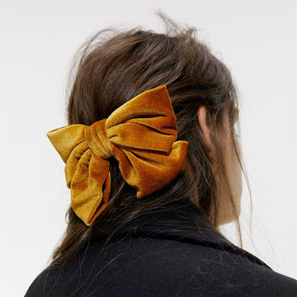Wmen spring bow clip