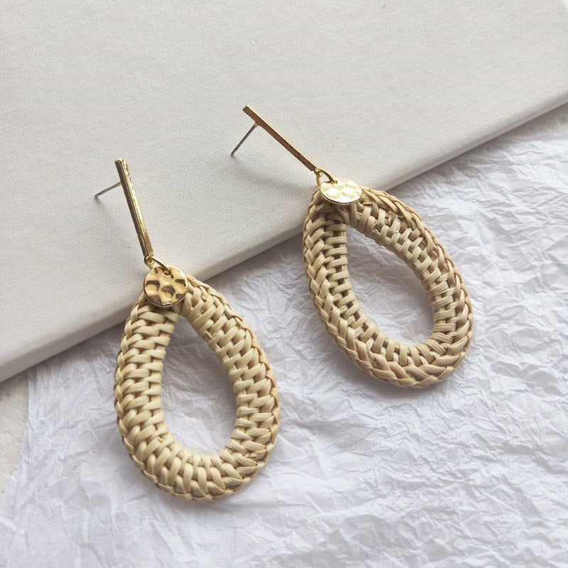 Retro Exaggerated Geometric Rattan Woven Earrings