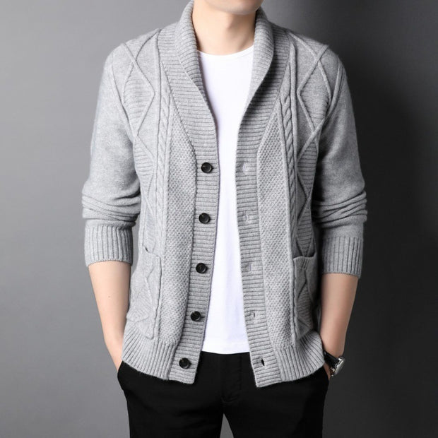 Men Long Sleeved Knitted Cardigon