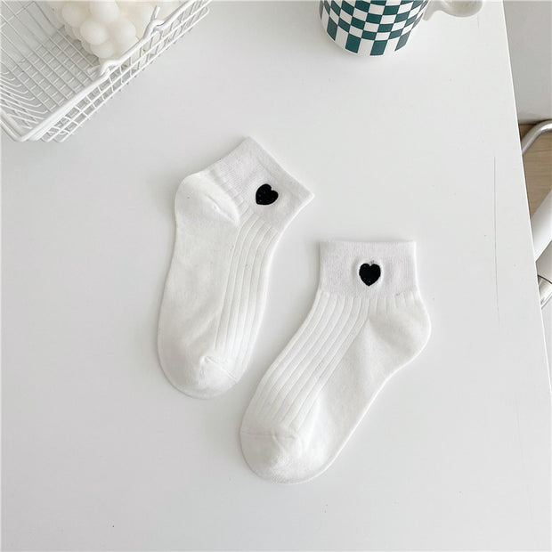 Women's Fashionable Cotton Embroidered Socks