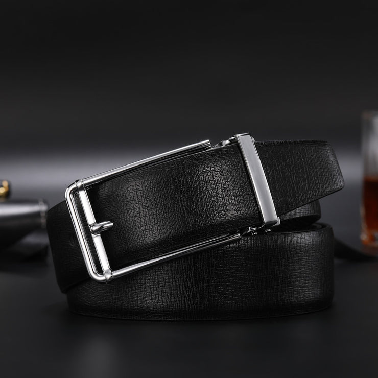 Pin buckle men's belt