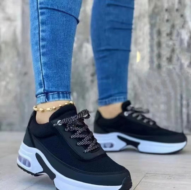 Women's Round Toe Thick Front Soft Sole Sneakers