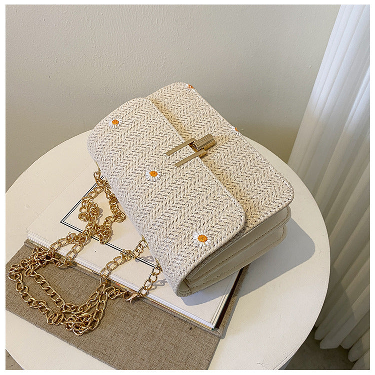 Lace Flower Woven crossbody bag