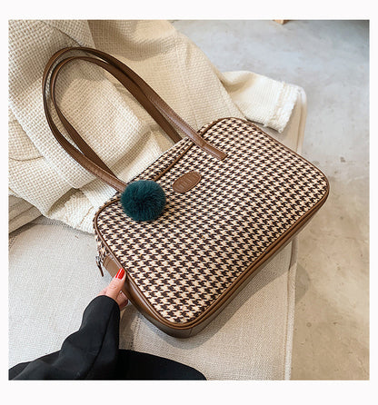 Commuter Houndstooth  Bag