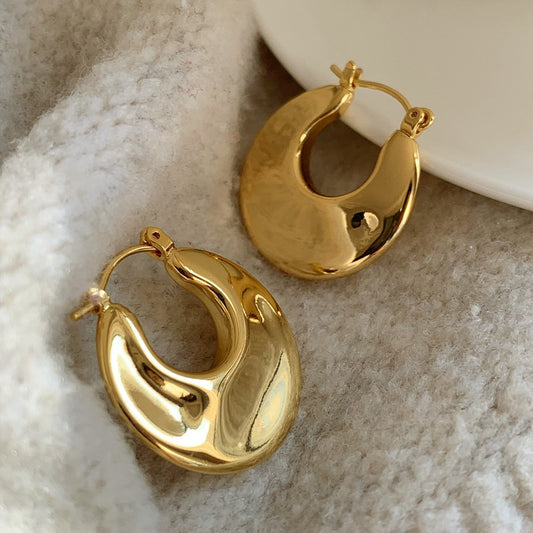 French Vintage Brass Gold-Plated Circle Pleated Earrings – Bumpy Wave Texture