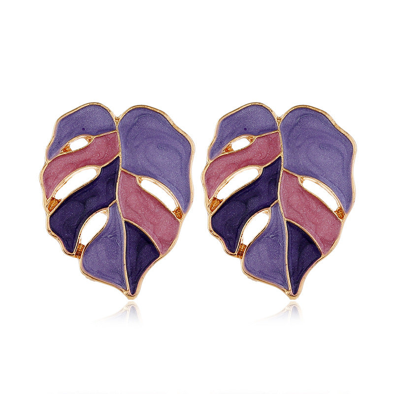 INS Exaggerated Hollow Leaf Earrings – Wild Retro ZA Alloy Statement Jewelry for Women