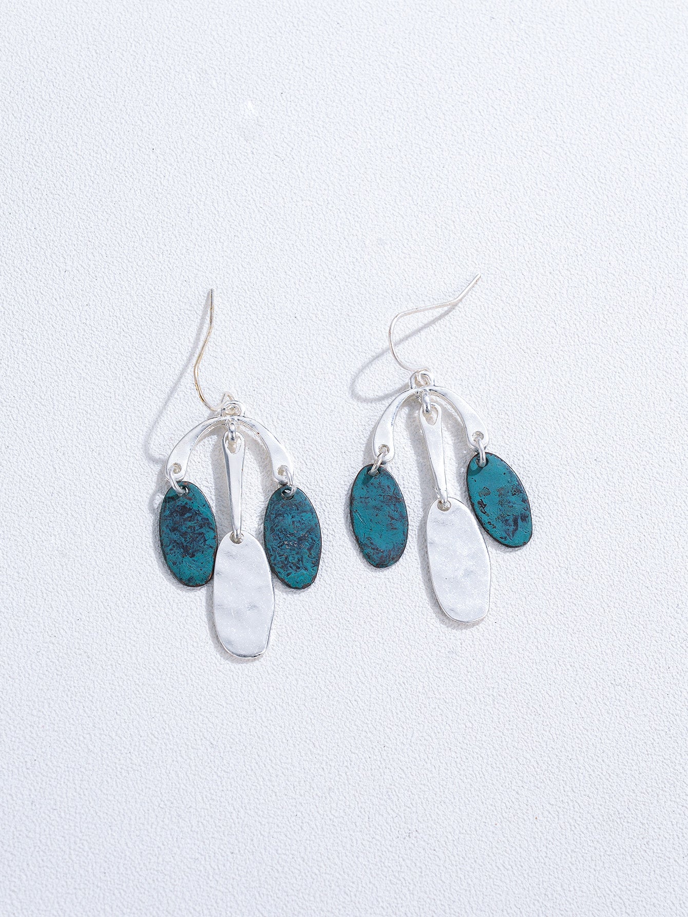 NYU Retro Blue-Green Fan-Shaped Ear Hook Earrings