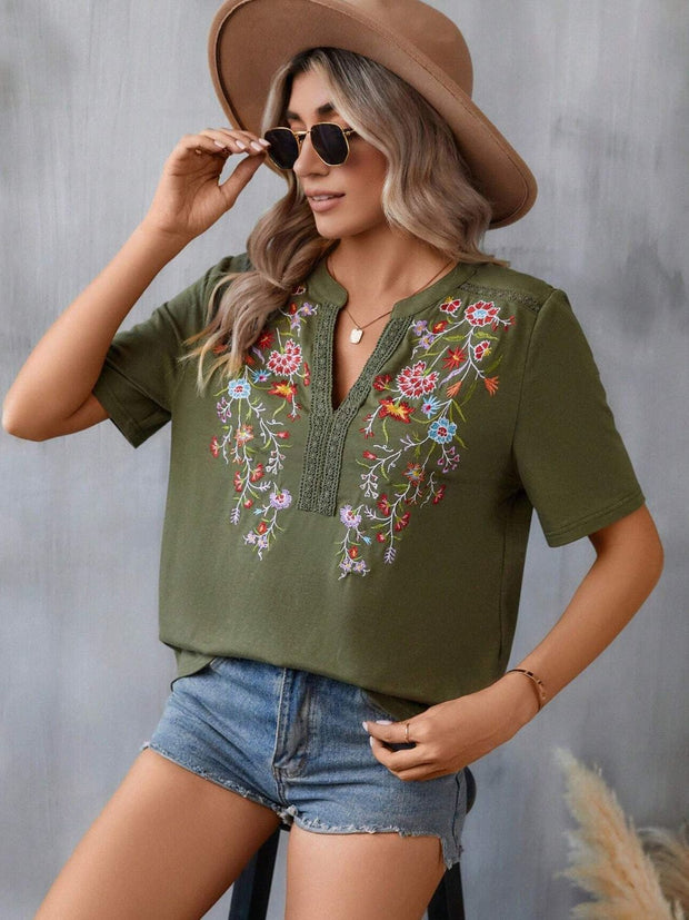 Embroidered Notched Short Sleeve T-Shirt