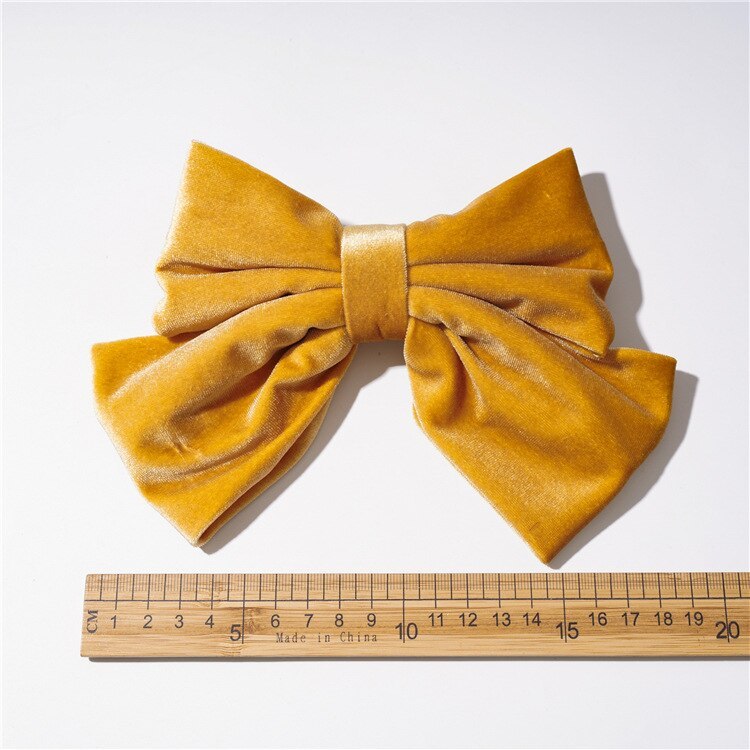 Wmen spring bow clip