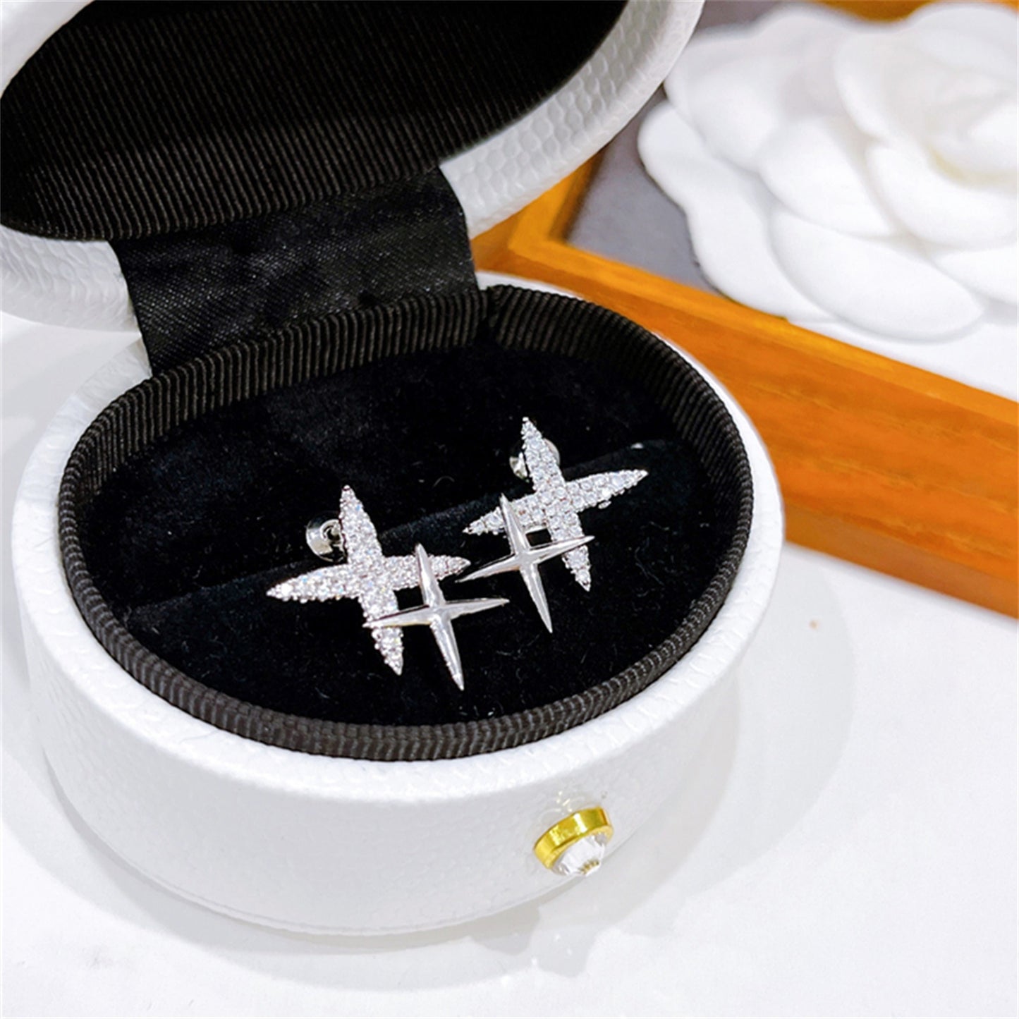 French Star Stud Earrings