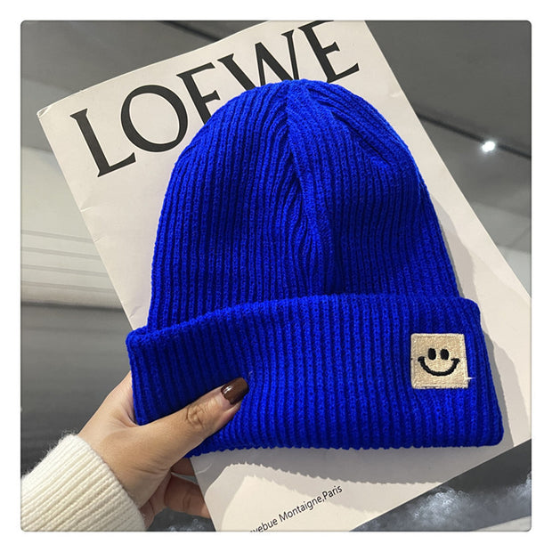 Woman Solid Color Knitted Beanie