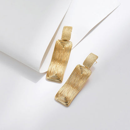 Geometric square design earrings