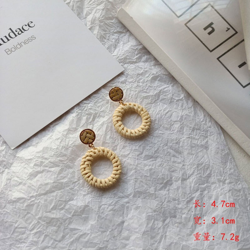 Retro Exaggerated Geometric Rattan Woven Earrings