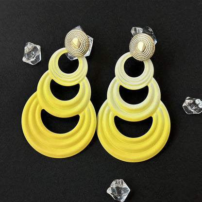 Fashion exaggerated stitching geometric circular gradient earrings
