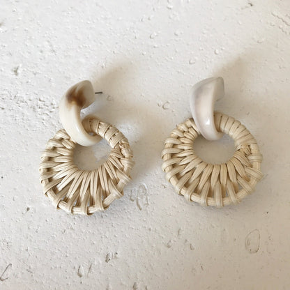 Retro Exaggerated Geometric Rattan Woven Earrings