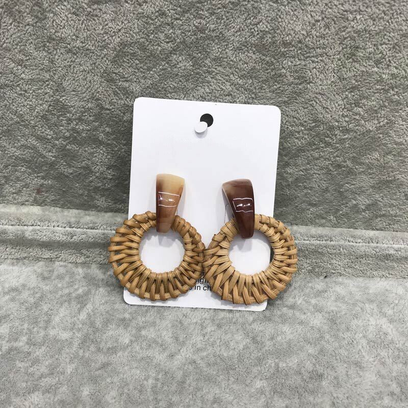 Retro Exaggerated Geometric Rattan Woven Earrings