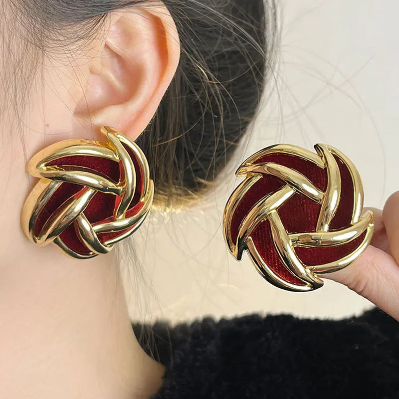 Woman Suede spiral earrings