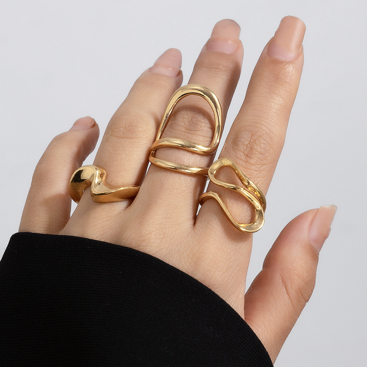 Molten Curve Open Metal Ring