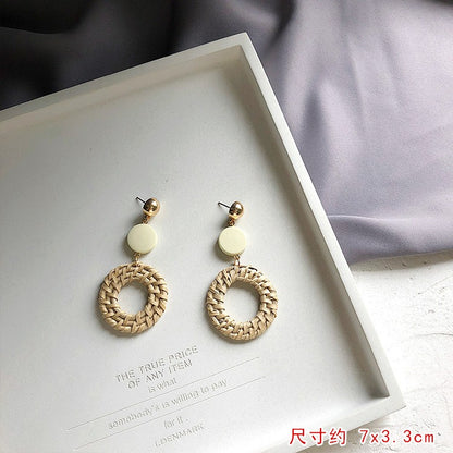 Retro Exaggerated Geometric Rattan Woven Earrings