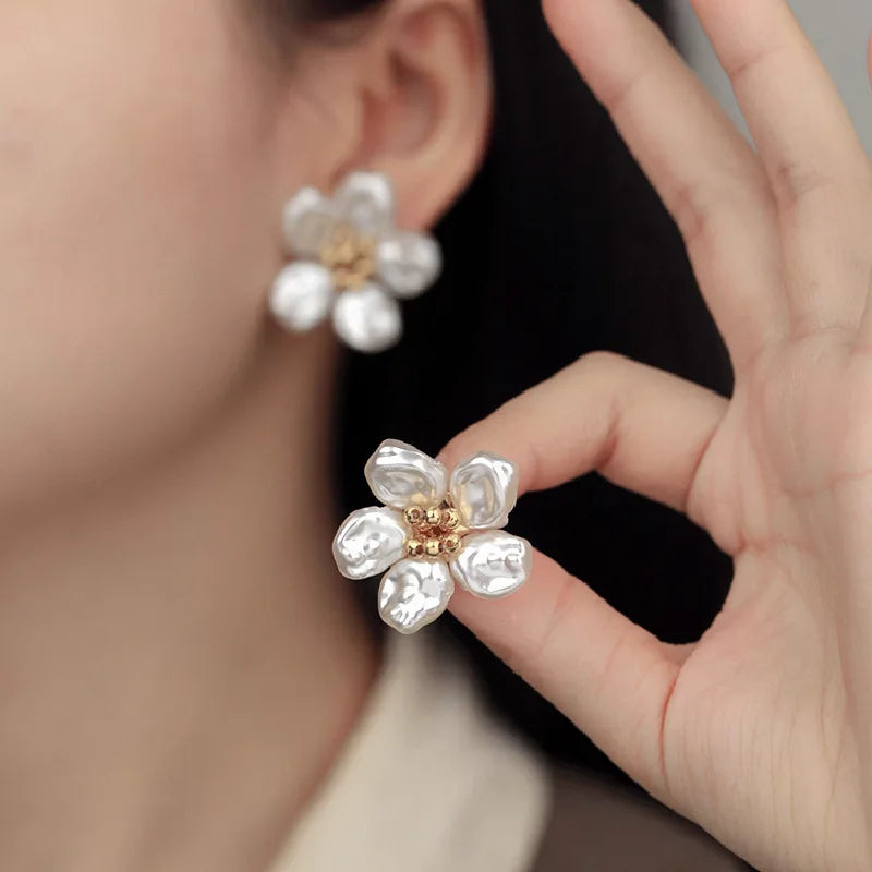 White Pearl Flower Earrings