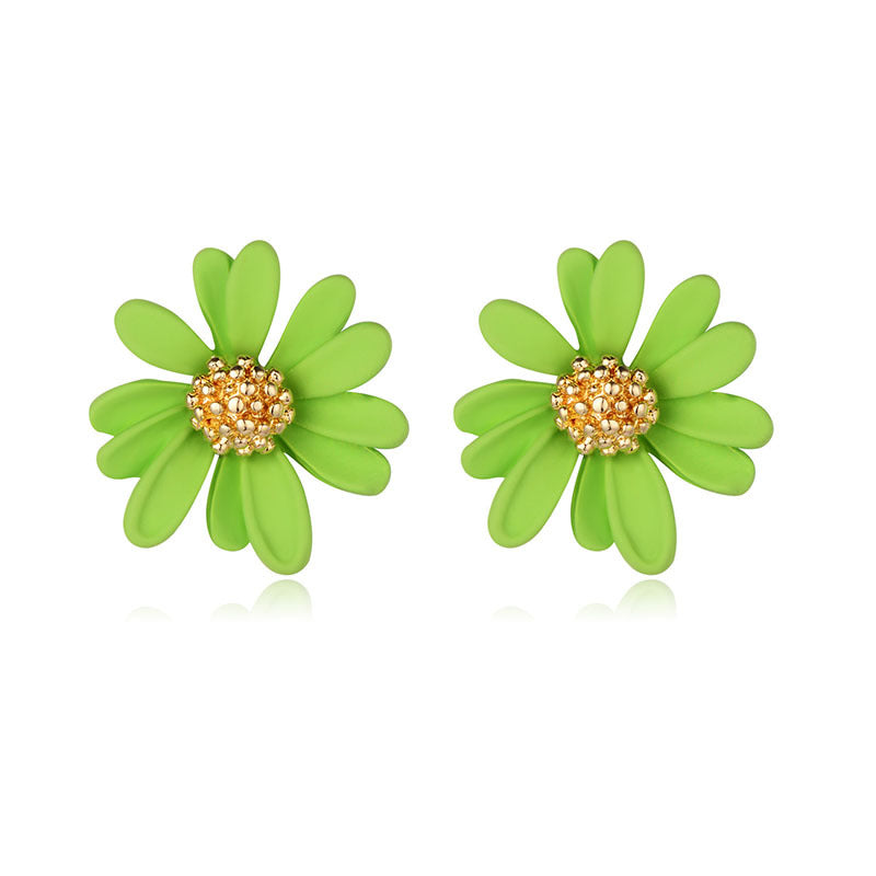 Fashion Small Fresh Daisy Earrings
