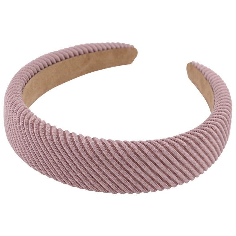 Diagonal striped wide-brimmed headband