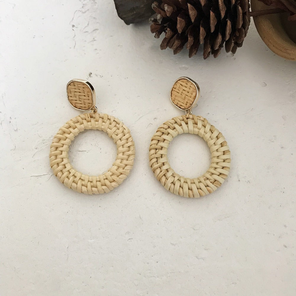 Retro Exaggerated Geometric Rattan Woven Earrings