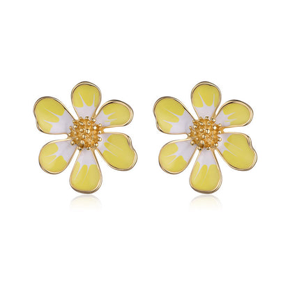 Small Fresh Flower Earrings