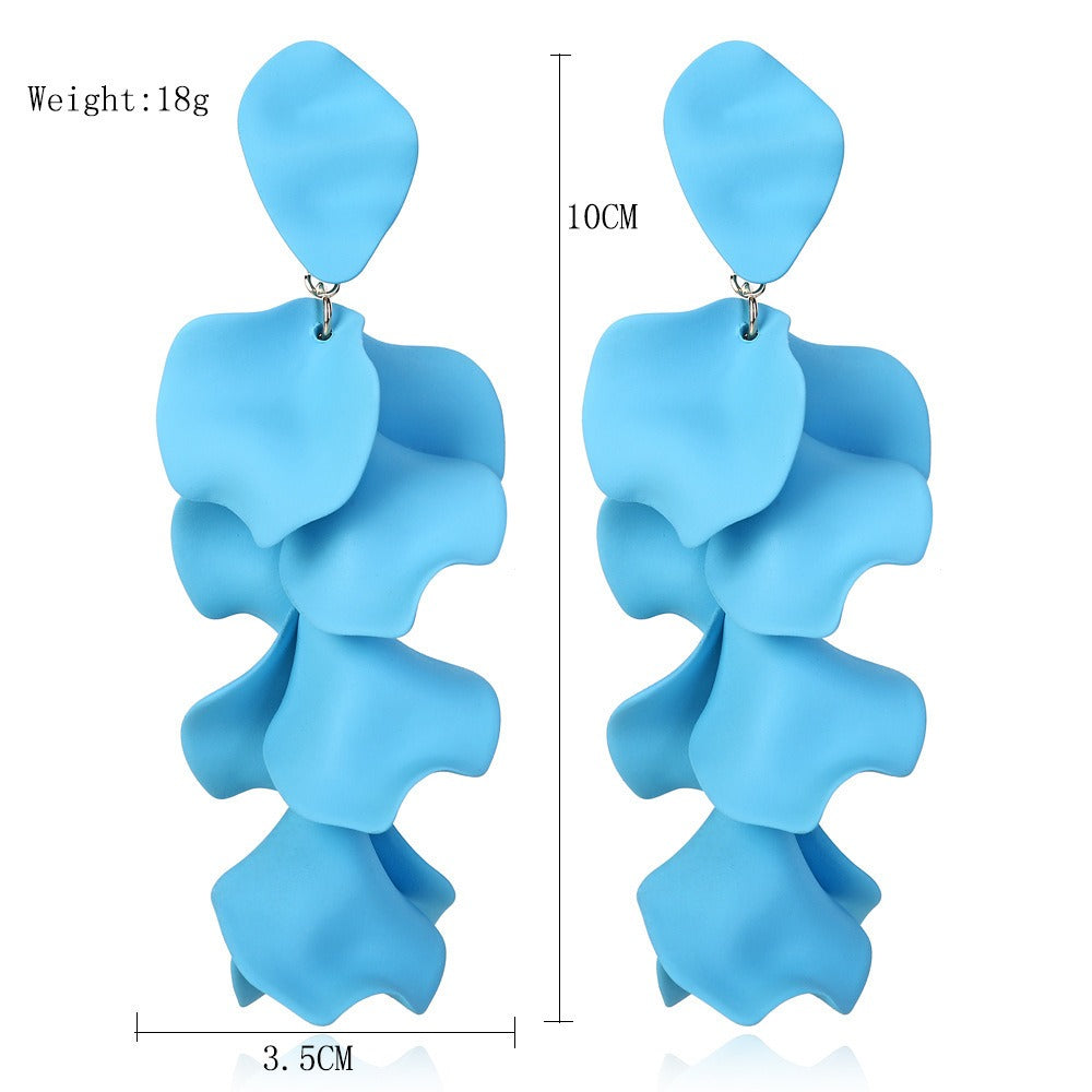 Fashionable petal leaf earrings