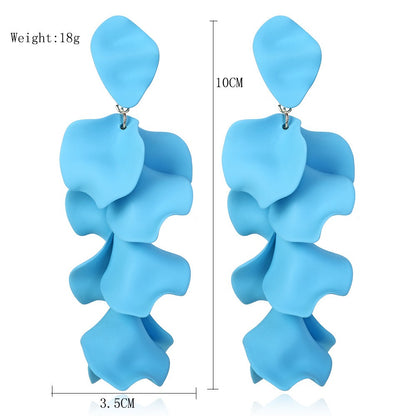 Fashionable petal leaf earrings