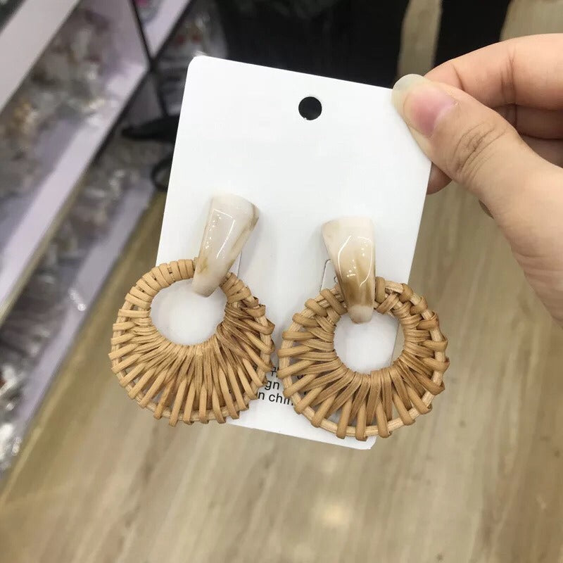 Retro Exaggerated Geometric Rattan Woven Earrings