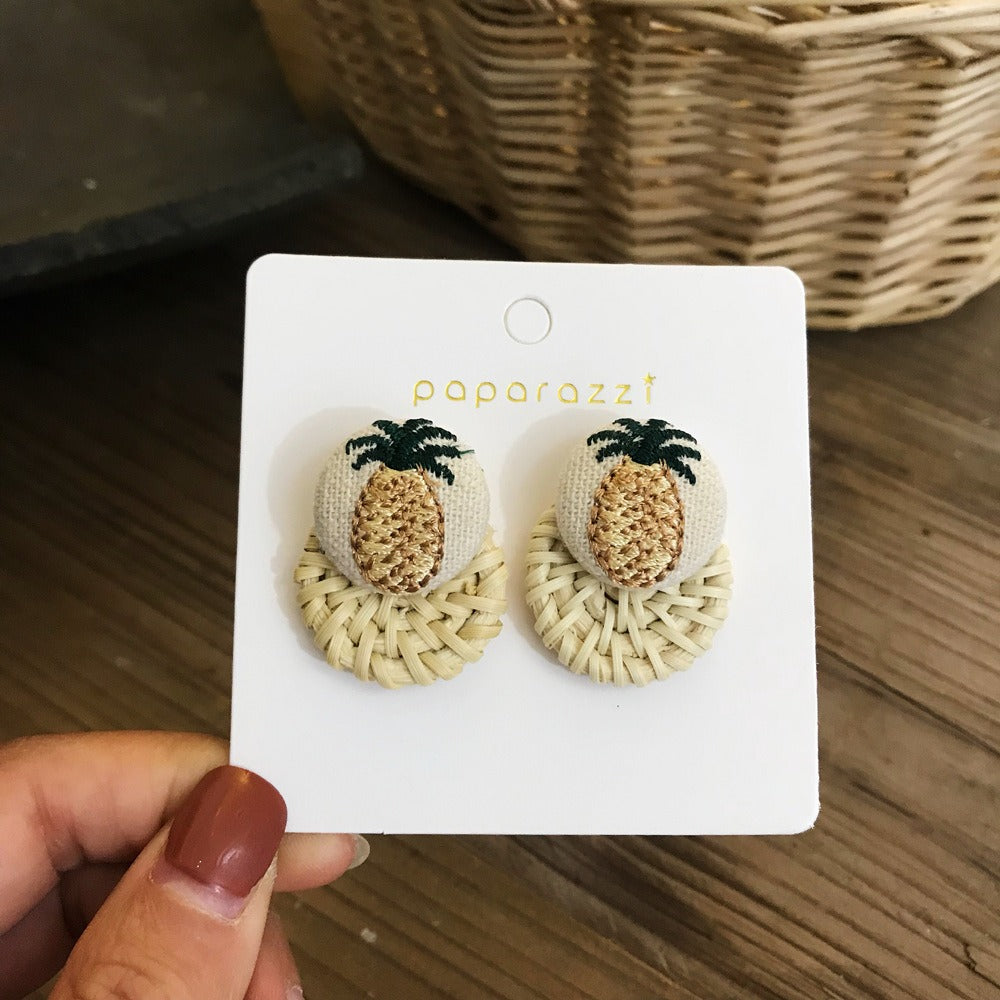Retro Exaggerated Geometric Rattan Woven Earrings