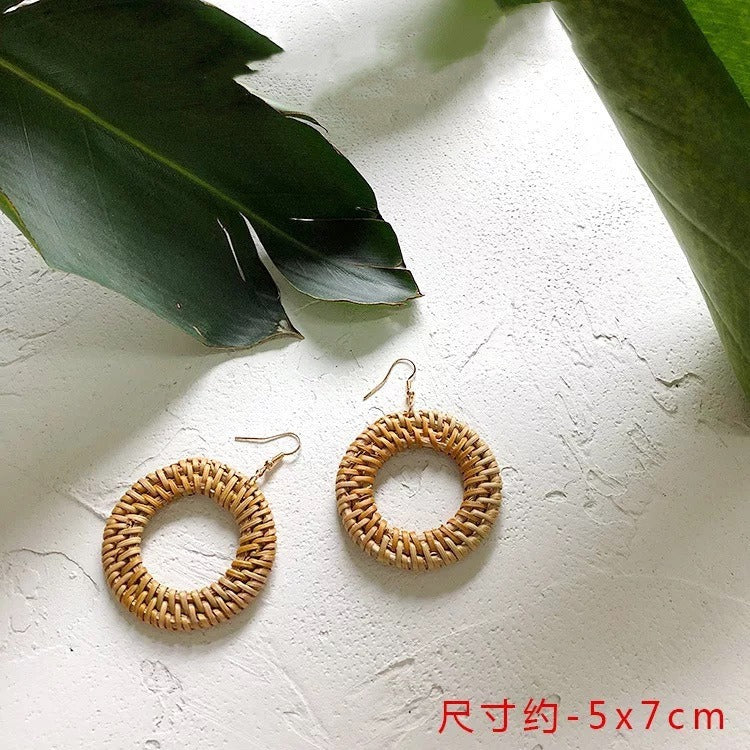 Retro Exaggerated Geometric Rattan Woven Earrings