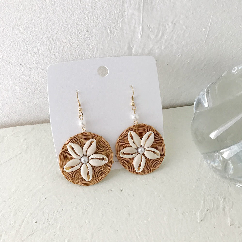 Retro Exaggerated Geometric Rattan Woven Earrings